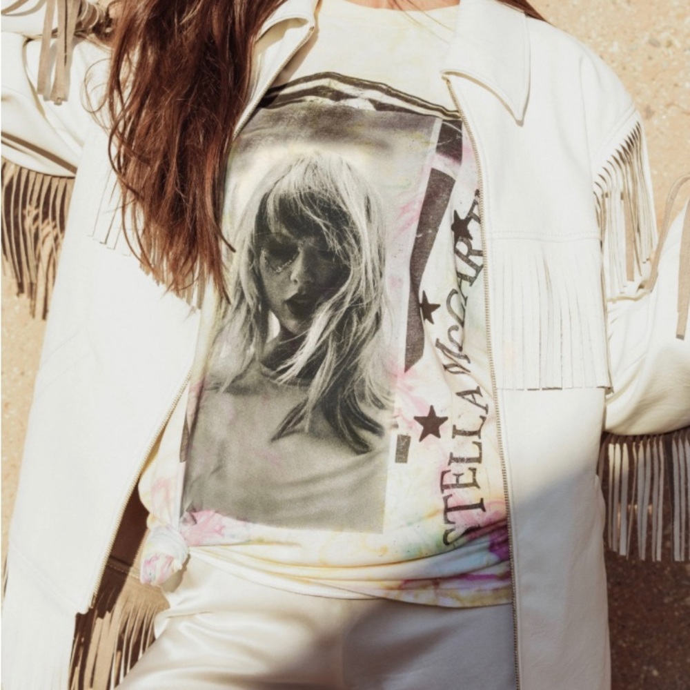 Taylor Swift x Stella McCartney tee size SMALL